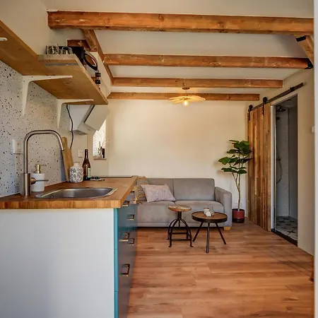 Tatil Evi Tiny Beach House - Super Knus Tiny House Omringd Met Natuur! Petten