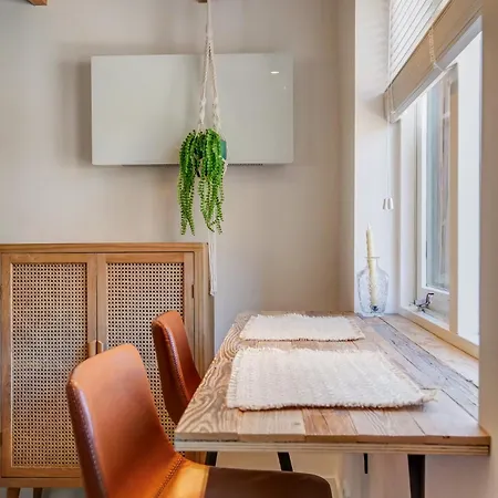 Tiny Beach House - Super Knus Tiny House Omringd Met Natuur! Tatil Evi *