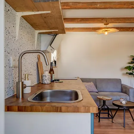 Tiny Beach House - Super Knus Tiny House Omringd Met Natuur! Tatil Evi
